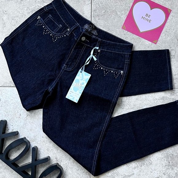 Retro Dark Wash RVT Mom Jeans NWOT Size 16 1/2 - Picture 1 of 13